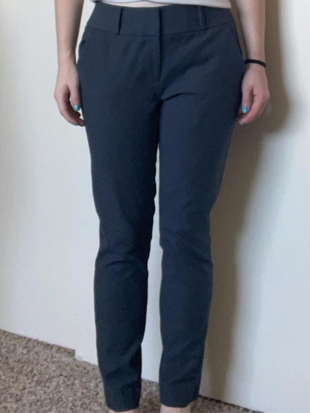 LOFT Women's Black and Navy Trousers